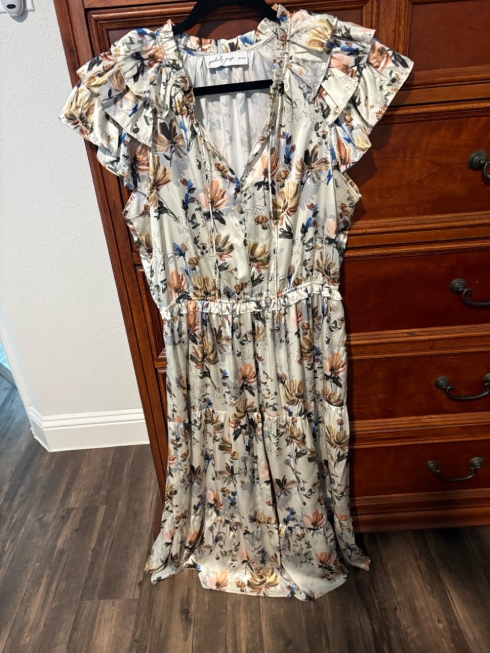 Petal & Pup Ivory Floral Ruffle-Sleeve Maxi Dress